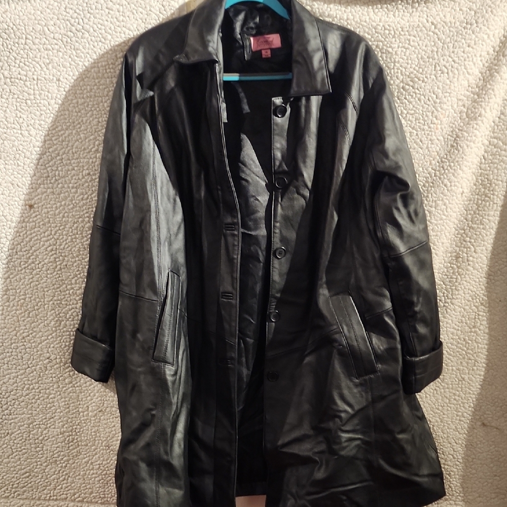 Chic Black Leather Trench Coat